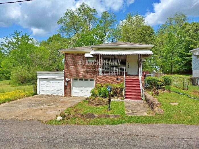 Unique 4 bedroom, 2 bathroom home! House for Rent in Bessemer, AL