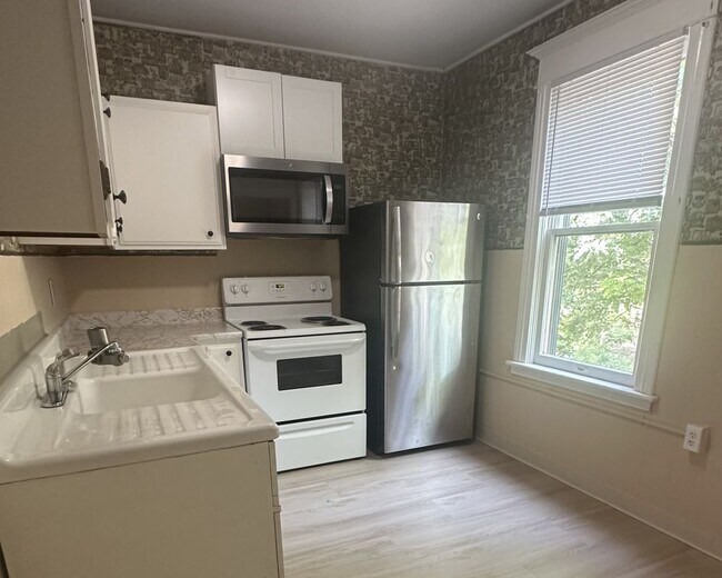 Foto del edificio - 1617 Campbell Ave