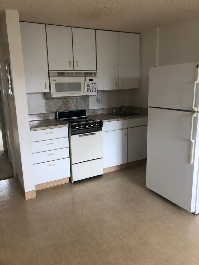 Foto del edificio - 2860 Waialae Ave