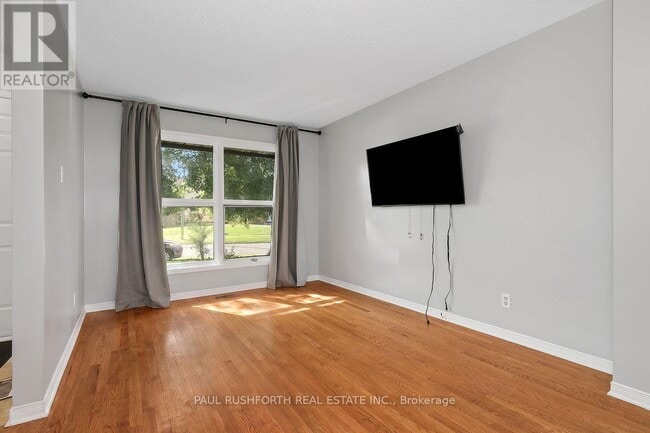 Building Photo - 2523 Hunters Point Crescent