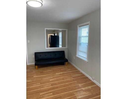 Primary Photo - 158 Collette St