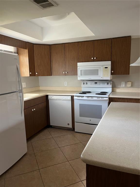 Foto del edificio - 4300 Baywood Blvd