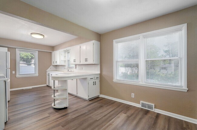 Foto del edificio - Adorable 3 Bedroom, 1.5 Bathroom House!