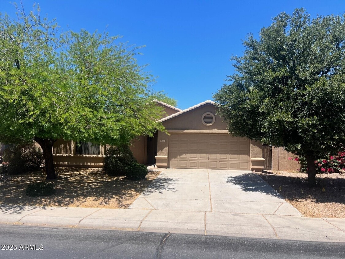 Primary Photo - 22264 Kingston Dr