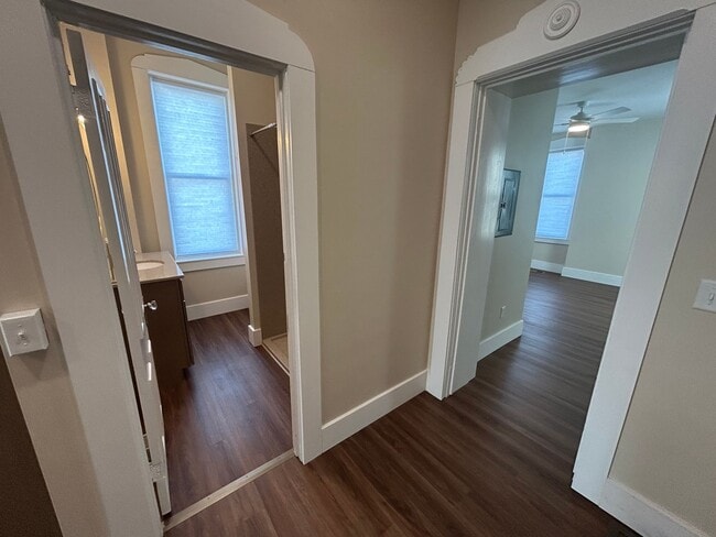 Building Photo - 1001 Kentucky St