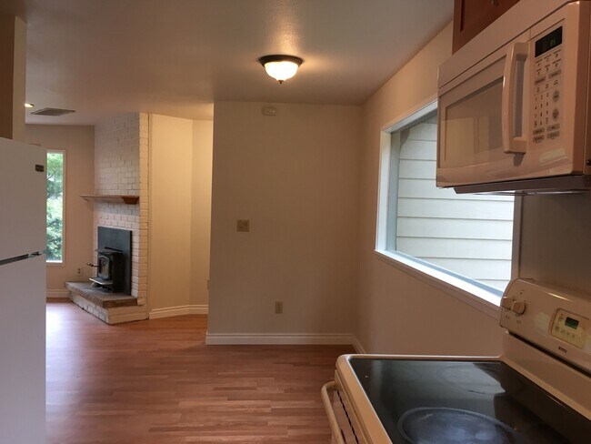 Foto del edificio - Charming 2 Bedroom 1 Bath Home