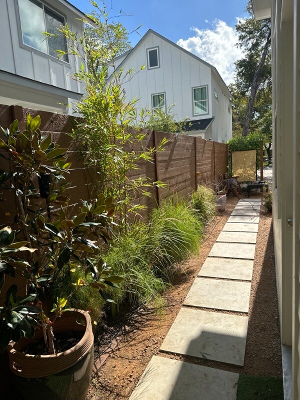 Foto del edificio - 800 Valdez St