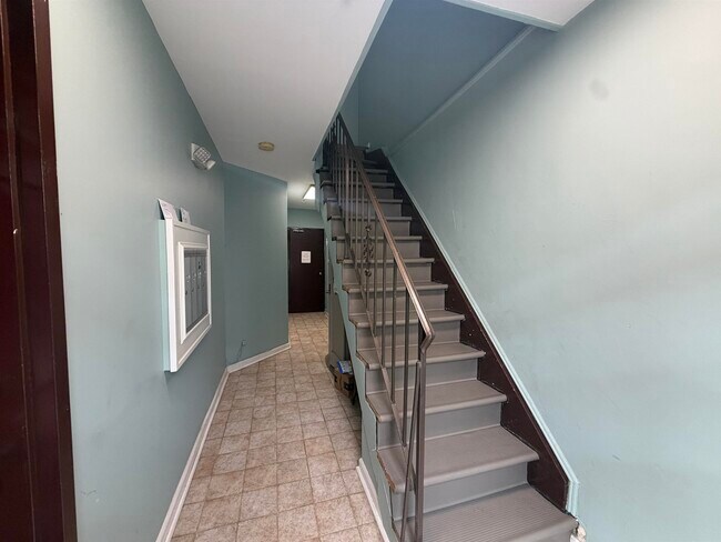 Foto del edificio - 433 2nd St
