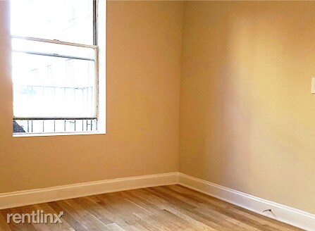 Building Photo - 1 br, 1 bath  - 10 Post Ave