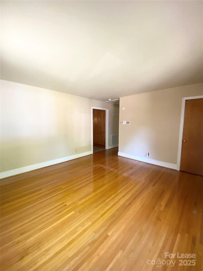 Foto del edificio - 1230 Dean St