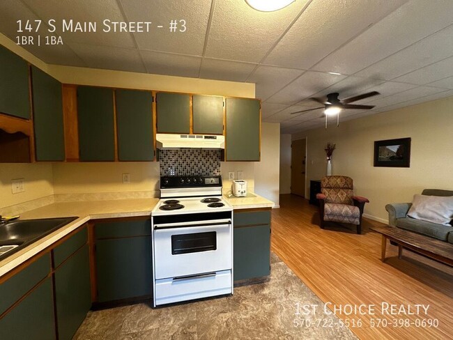 Foto del edificio - 147 S Main St