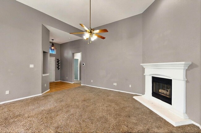 Building Photo - 9533 Willow Branch Way