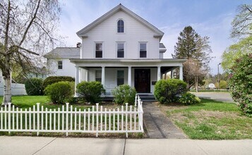 Building Photo - 145 Pleasant St