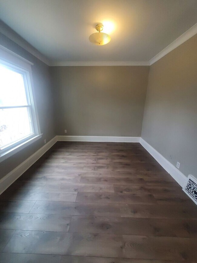 Foto del edificio - 2646 N 34th St