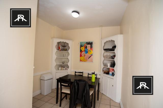 Foto del edificio - 4 bedroom in Brookline MA 02446
