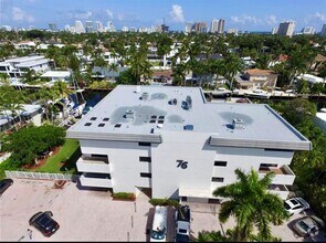 Building Photo - 76 Isle of Venice Dr