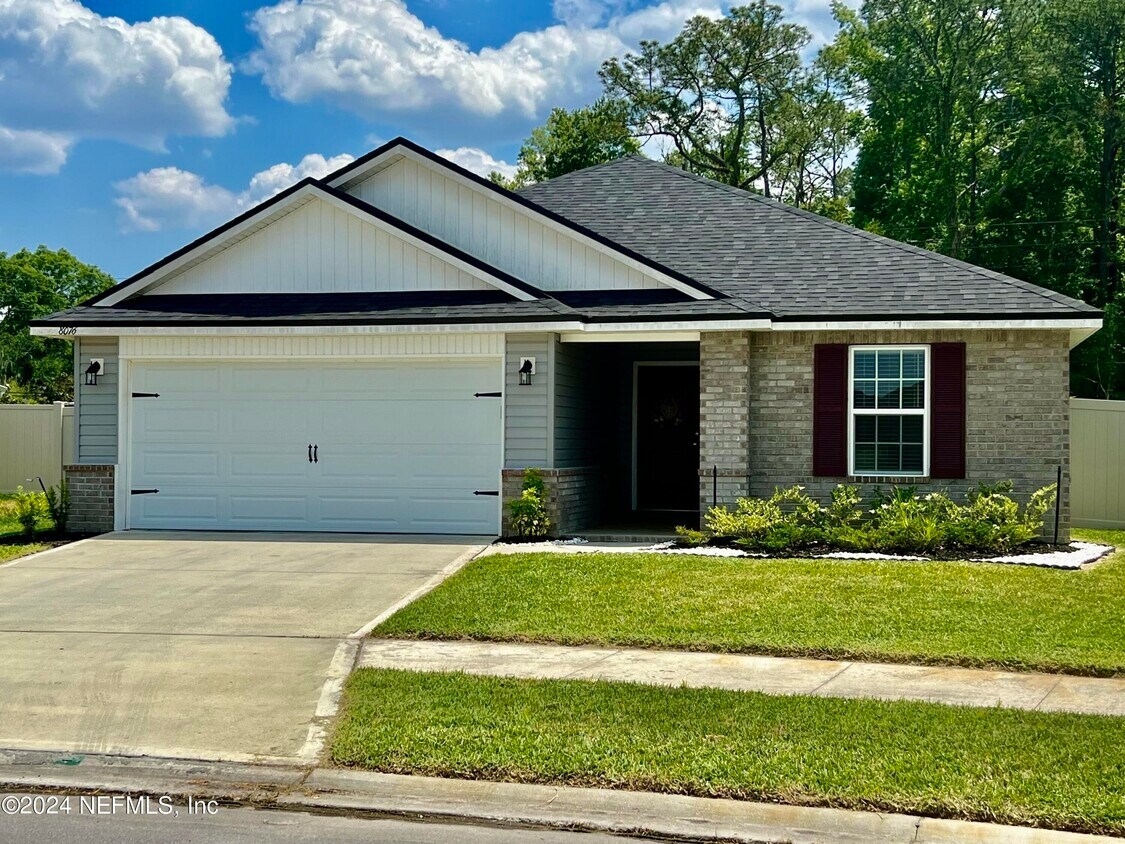 Foto principal - 8076 Belsay Cir