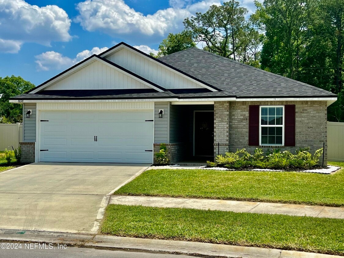 Primary Photo - 8076 Belsay Cir