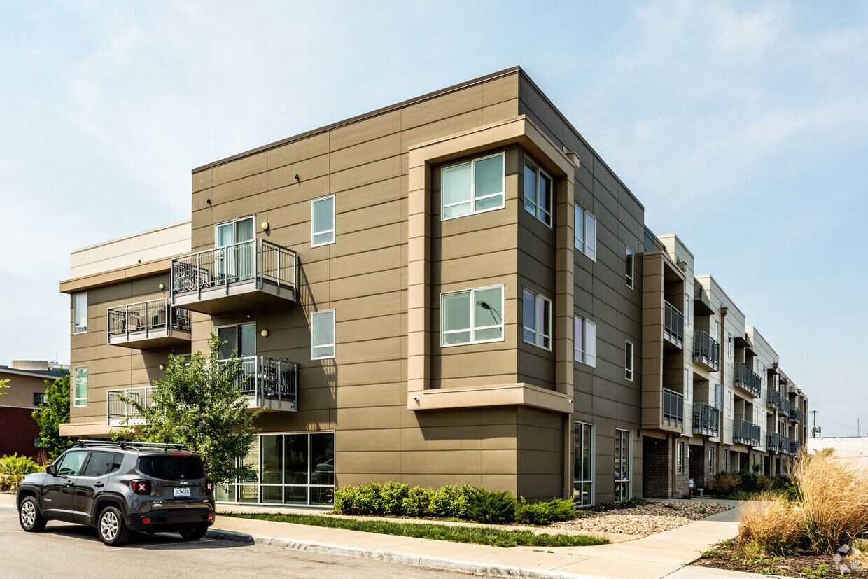 Building Photo - CP Lofts Apartments