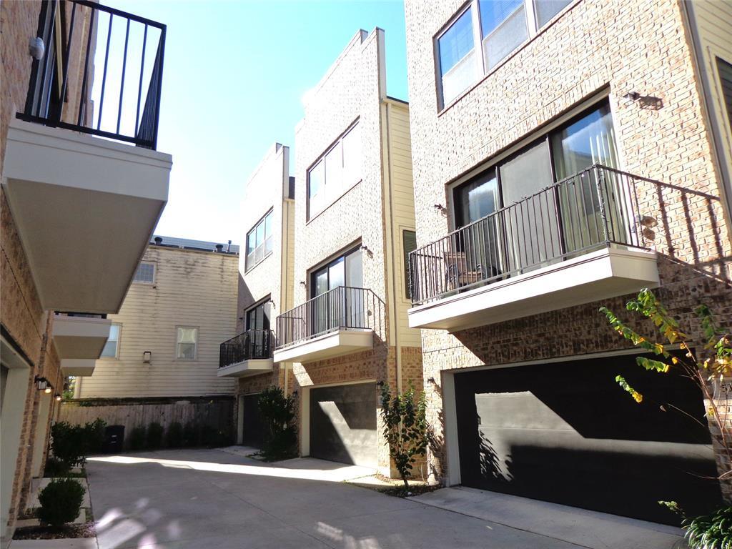 5315 Petty St, Houston, TX 77007 Condo for Rent in Houston, TX