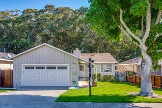 Building Photo - 2329 Trenton Dr