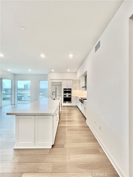 Building Photo - 2512 Rivington