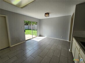 Building Photo - 372 Copper Path Dr