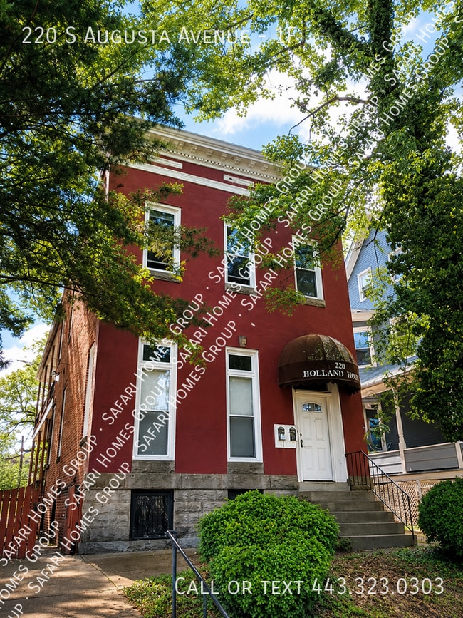 Building Photo - 220 S Augusta Ave