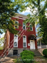 Building Photo - 220 S Augusta Ave