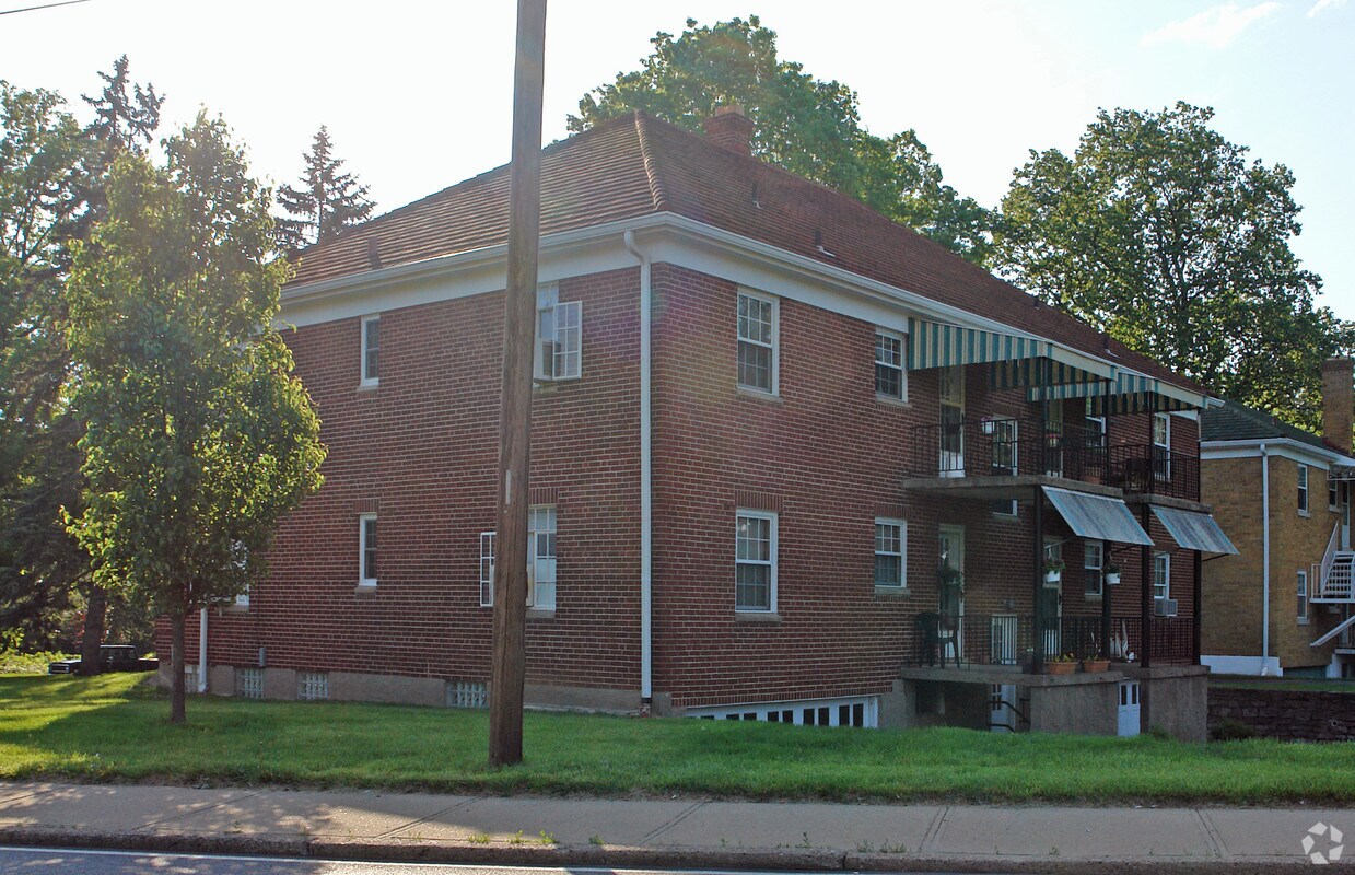 Building Photo - 1 Leathers Rd
