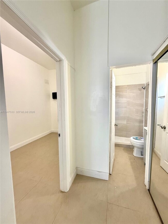 Building Photo - 2516 Cleveland St