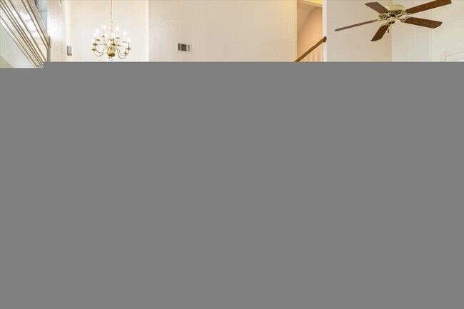 Foto del edificio - 603 NW Waterford Dr