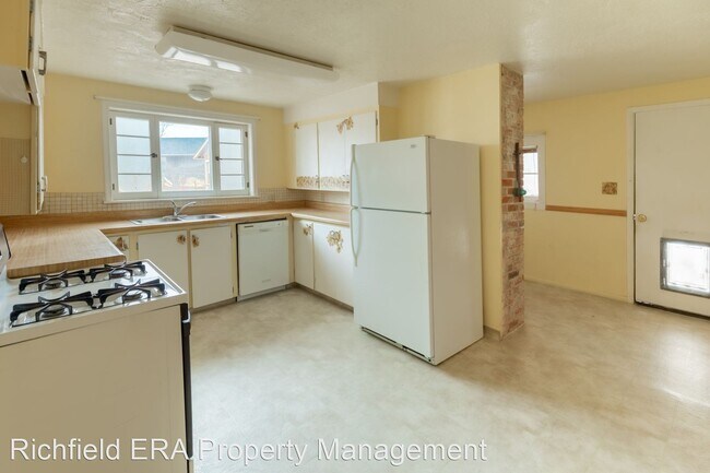 Foto del edificio - 2 br, 1 bath House - 795 North Main