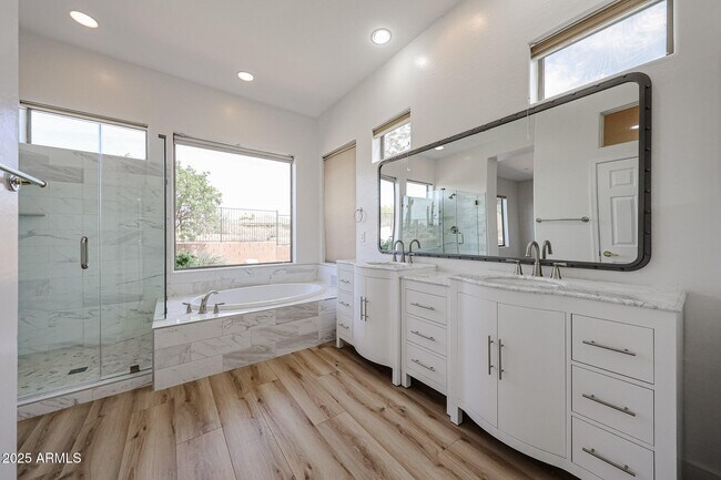 Foto del edificio - 41735 N Maidstone Ct