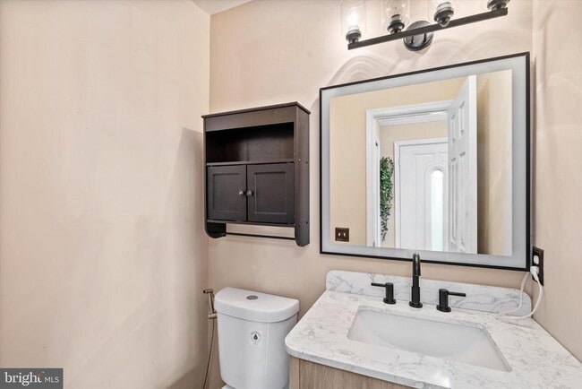 Building Photo - 16820 Jed Forest Ln