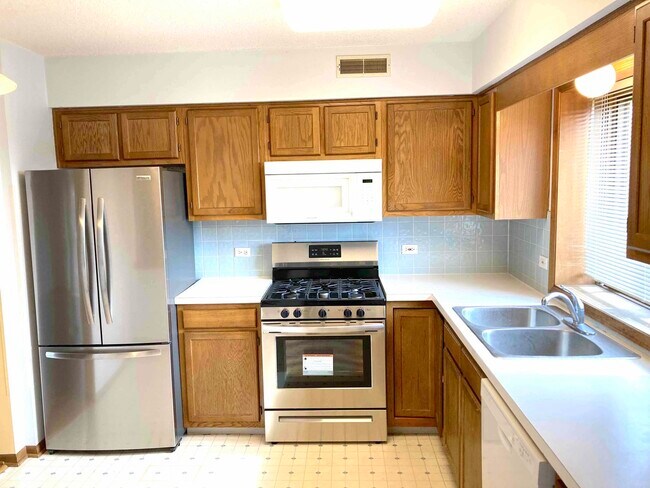 Foto del edificio - 5255 N Riversedge Terrace