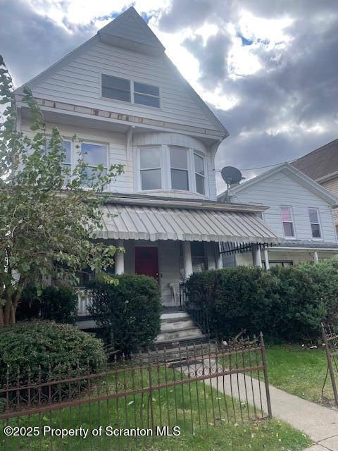 Foto principal - 217 S Main Ave