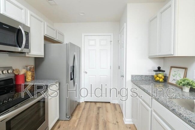 Building Photo - 3007 Locust Grv Ct