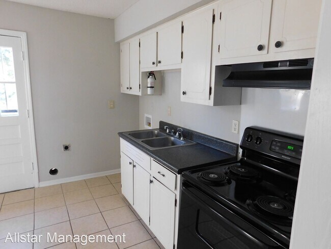 Building Photo - 3 br, 1 bath House - 7510 Southaven Circle W