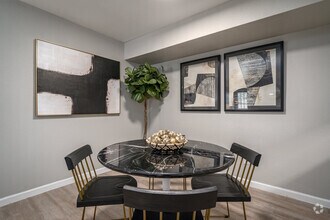 1BR, 1BA - 827SF - The Sutton Apartments