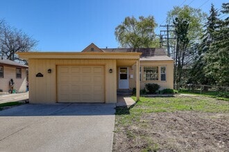 Building Photo - 4834 N 106th St