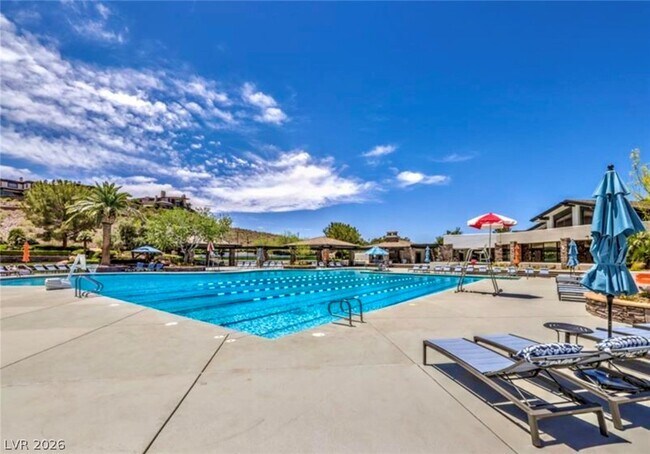 Foto del edificio - 43 Braelinn Dr