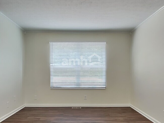 Foto del edificio - 5001 Open Meadow Dr