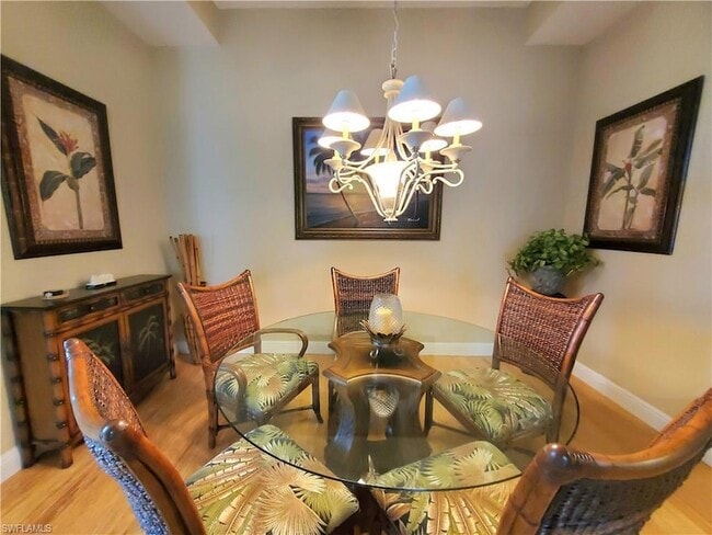 Foto del edificio - 1211 Chelmsford Ct