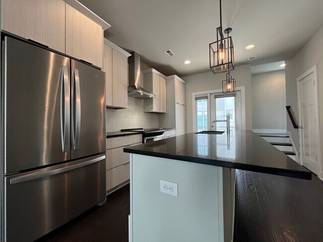 Foto del edificio - 1617 Cannon View Ln