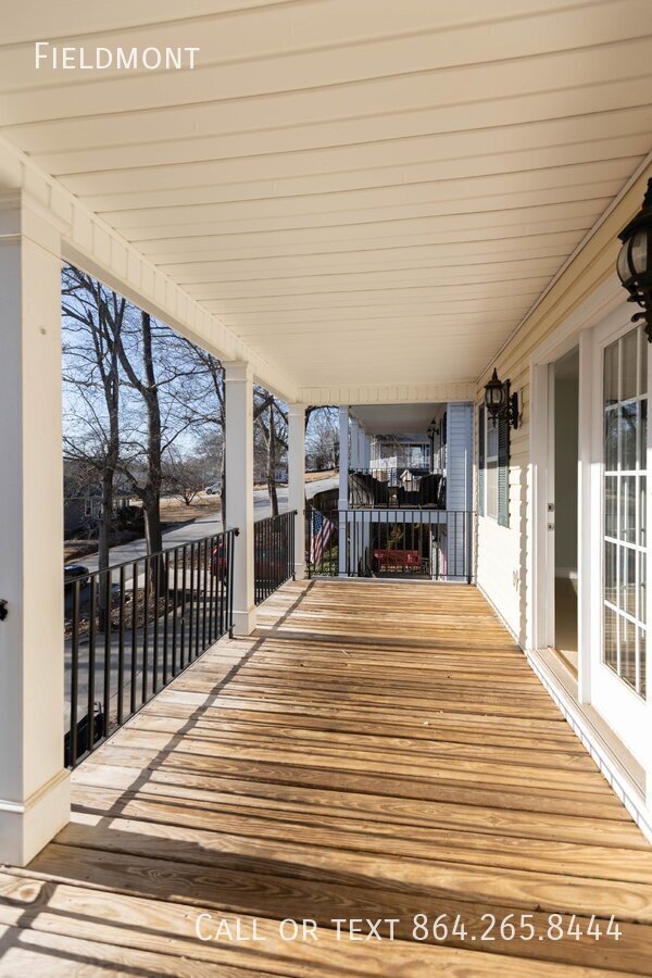 Foto del edificio - Charleston-Style Home Minutes from Downtow...