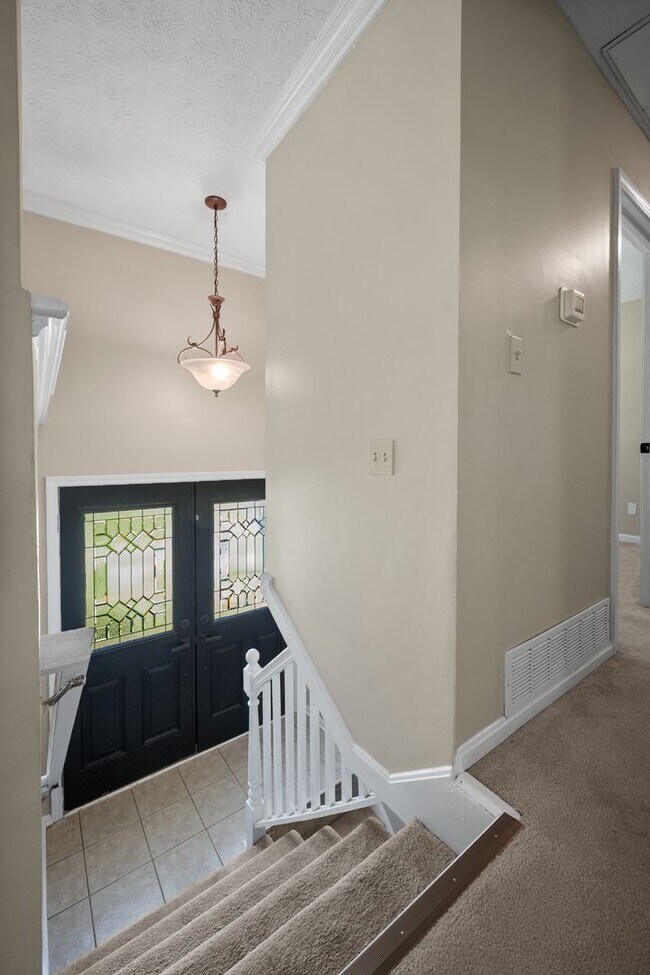 Building Photo - 9212 Foxtail Ct