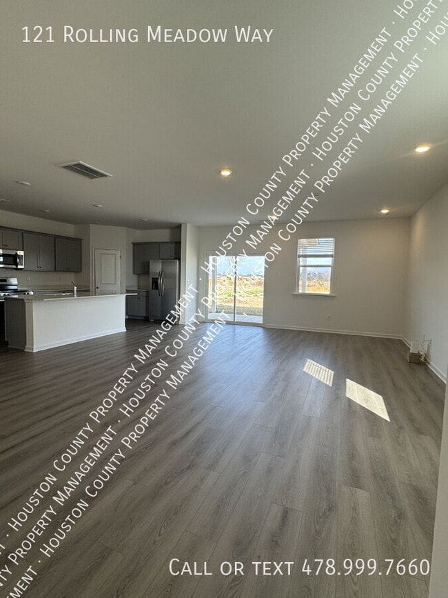 Building Photo - 121 Rolling Mdw Wy