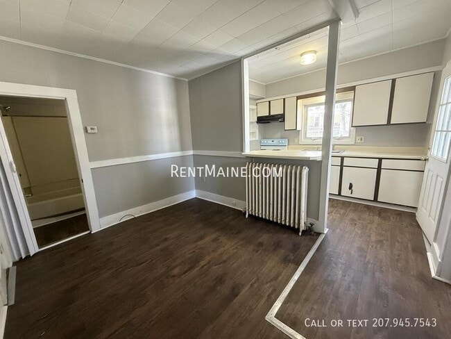 Building Photo - 75 Ohio St