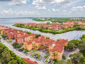 Building Photo - 2717 Via Cipriani